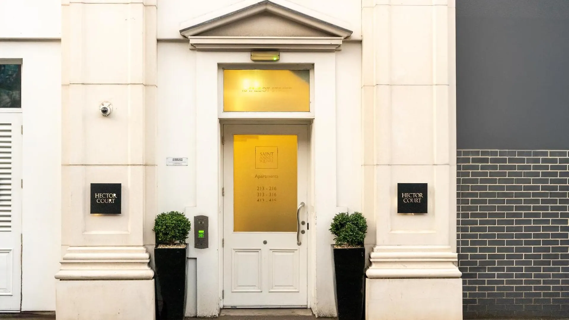 Cathedral Quarter Pad - Stylish Apt - Free Parking Belfast